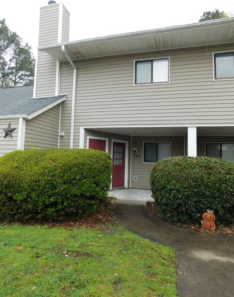 1505 College Way - Photo 4 of 22