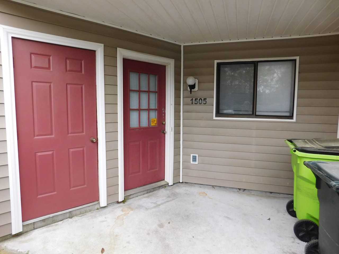 1505 College Way - Photo 5 of 22