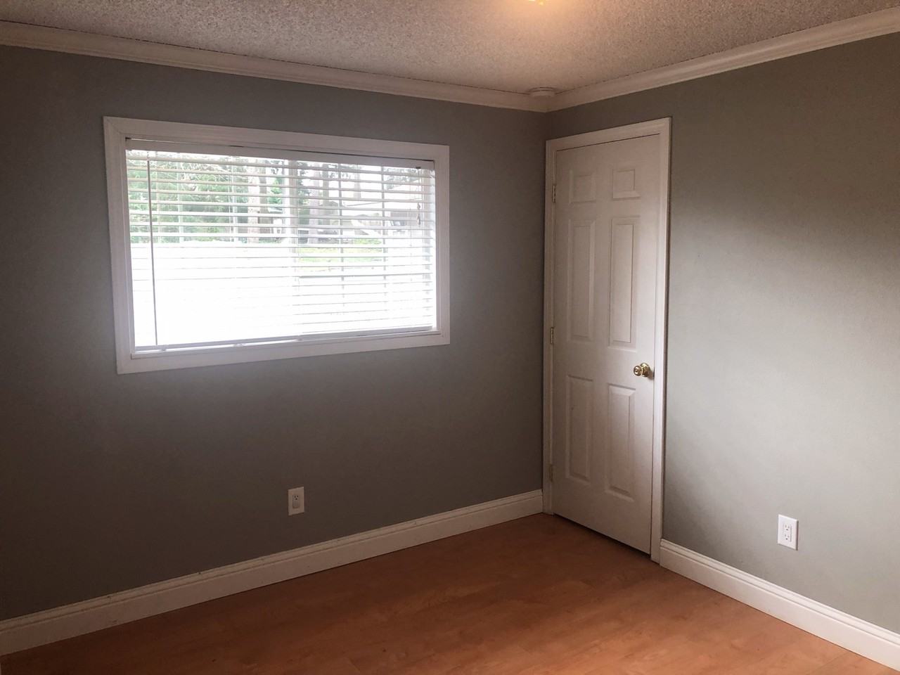 20403 Greening Rd - Photo 6 of 10