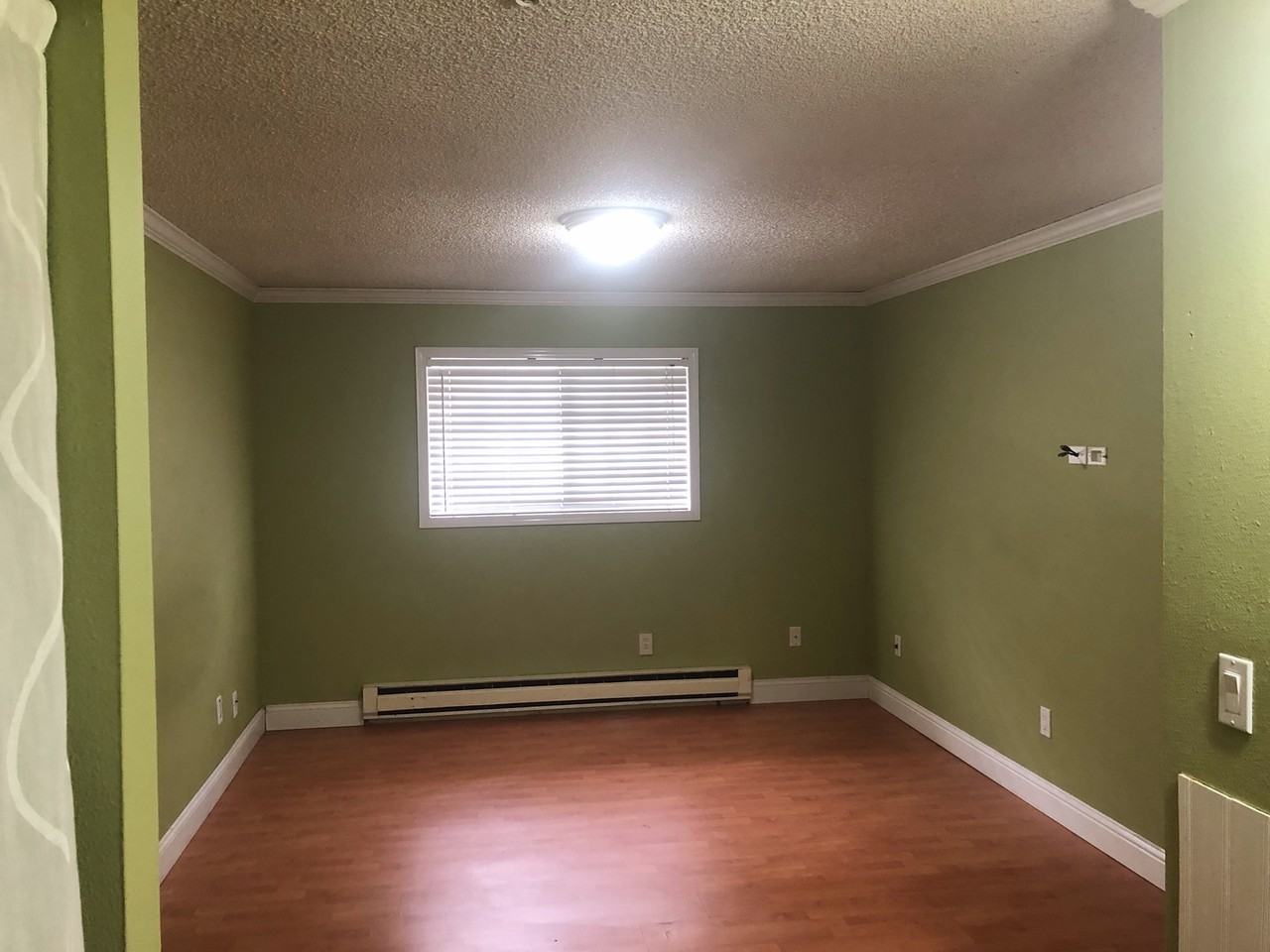 20403 Greening Rd - Photo 7 of 10