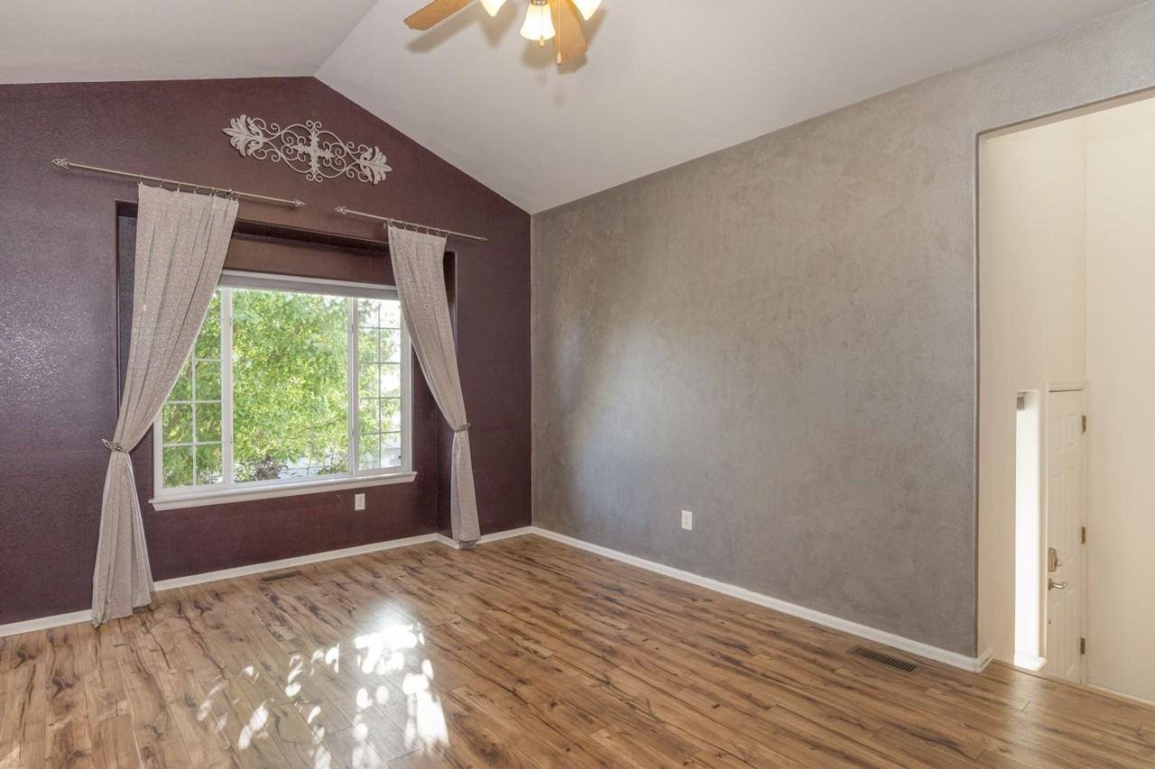 1889 Trumpeter Swan Dr - Photo 3 of 19