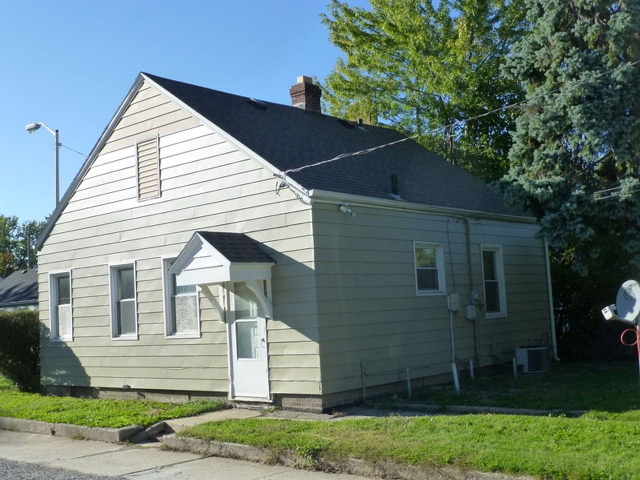 4331 Lafayette St - Photo 2 of 19