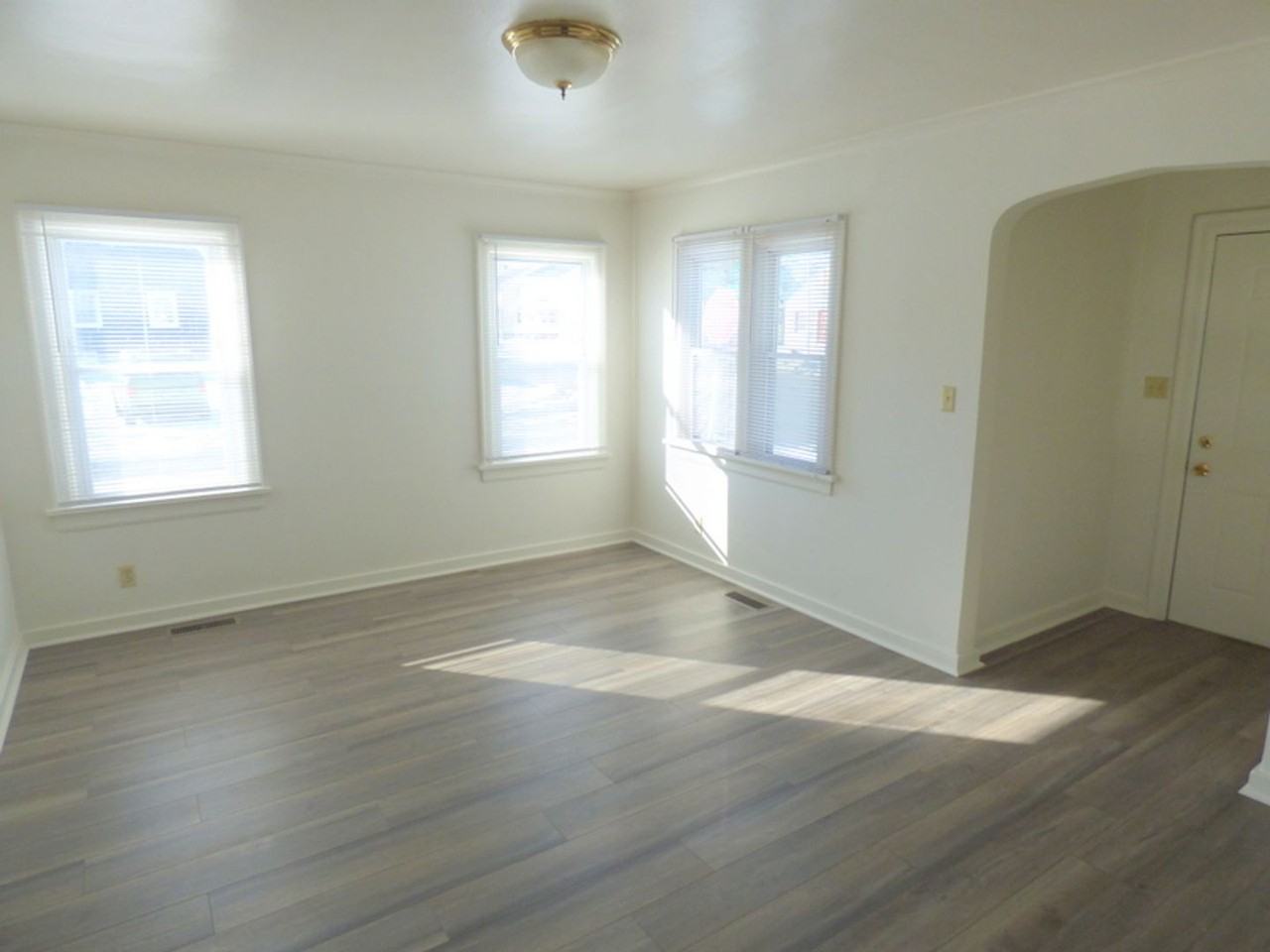 4331 Lafayette St - Photo 3 of 19