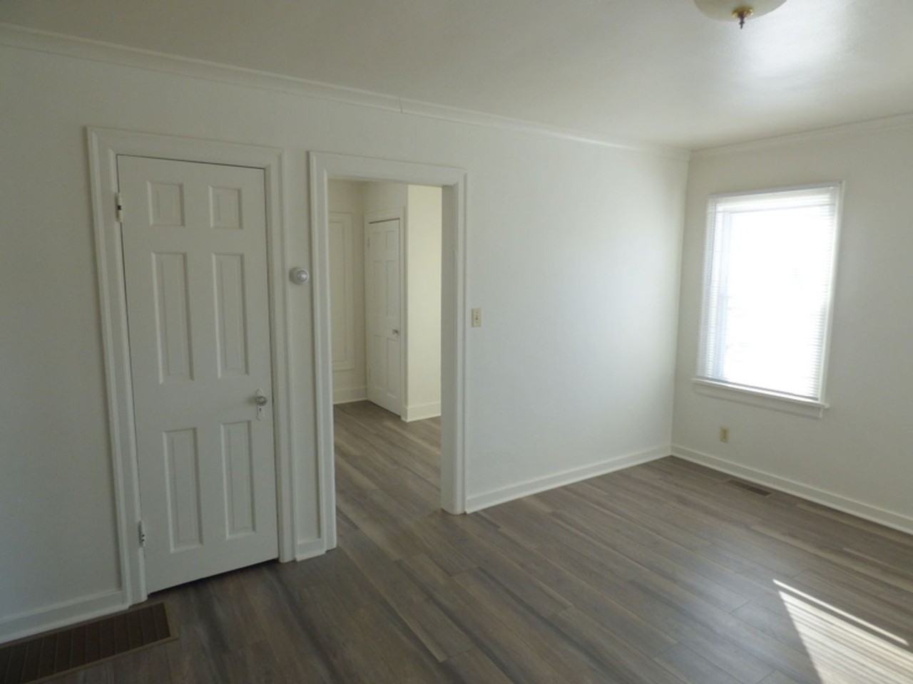 4331 Lafayette St - Photo 5 of 19