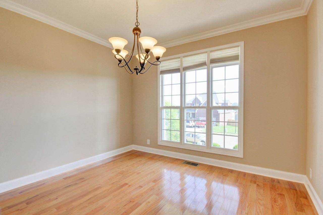 931 Terraceside Cir - Photo 6 of 32