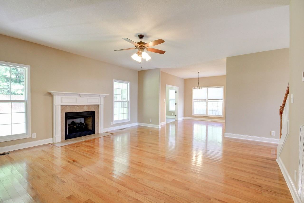 931 Terraceside Cir - Photo 7 of 32