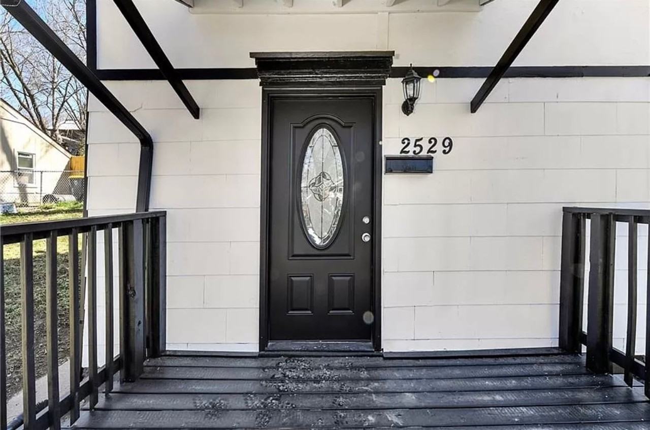 2529 Poplar Ave - Photo 3 of 27