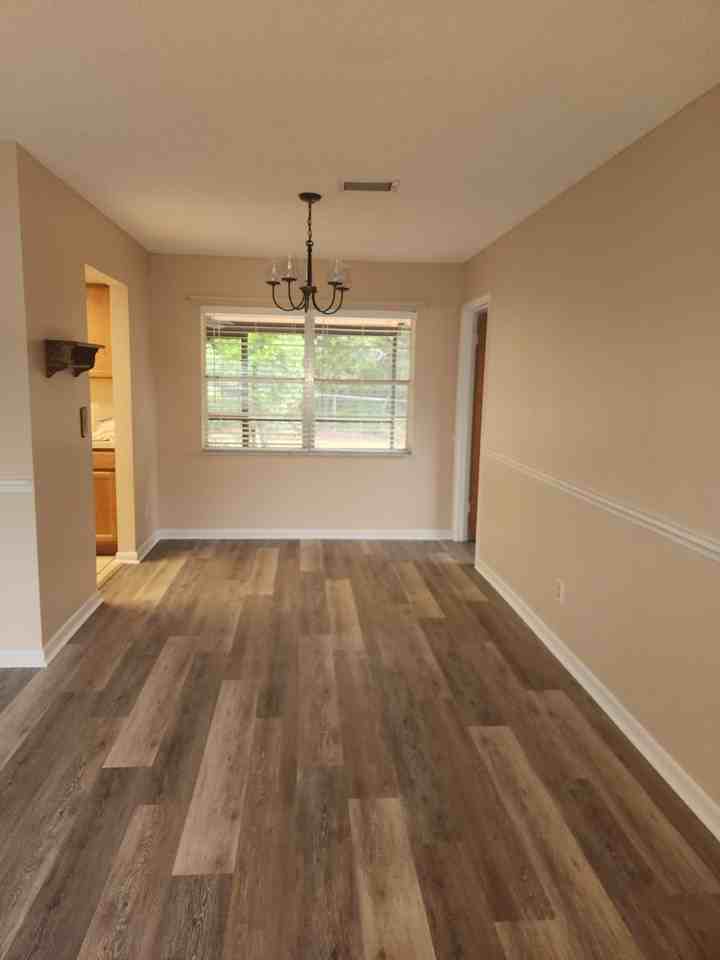 430 Highland Ter - Photo 3 of 29