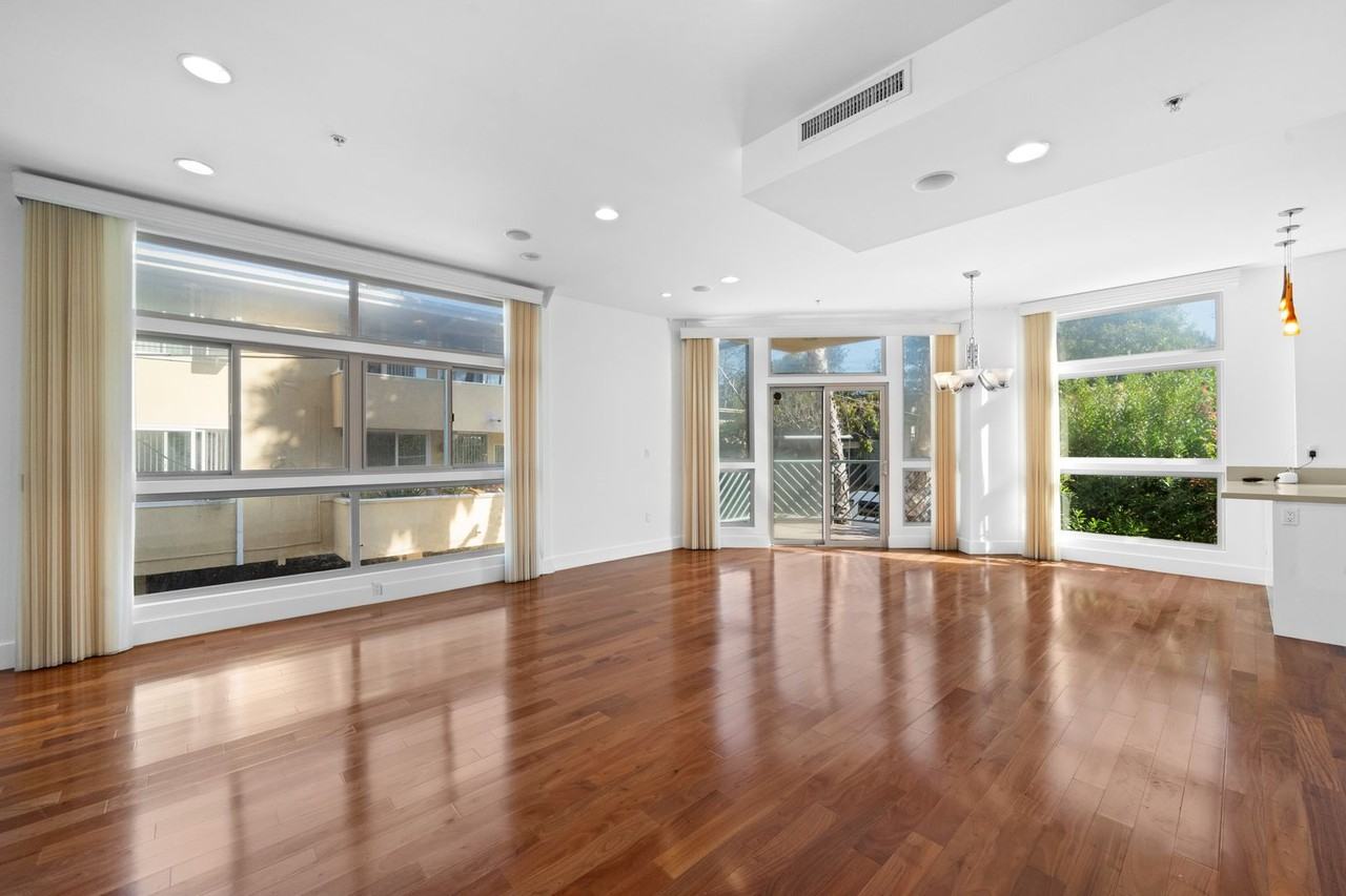 1415 Butler Ave #1 - Photo 2 of 14