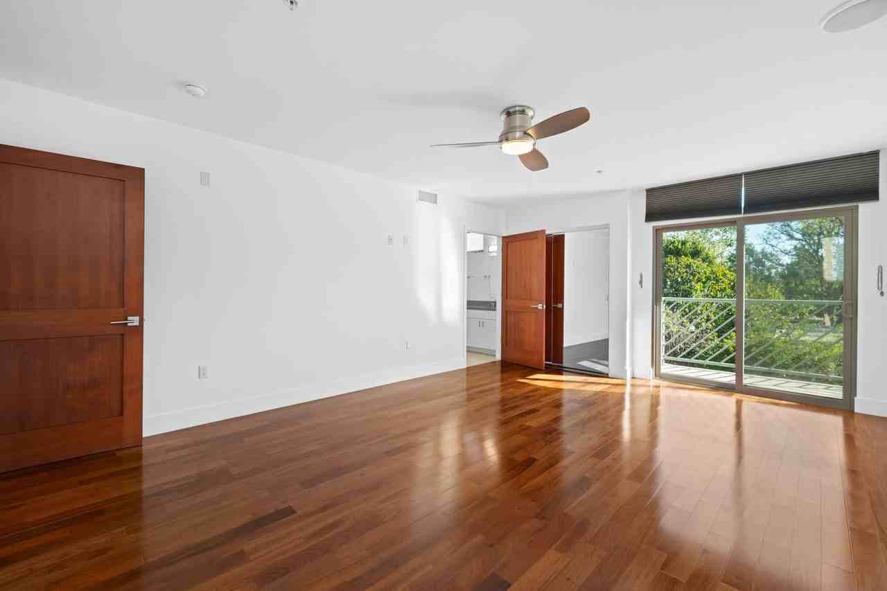 1415 Butler Ave #1 - Photo 6 of 14