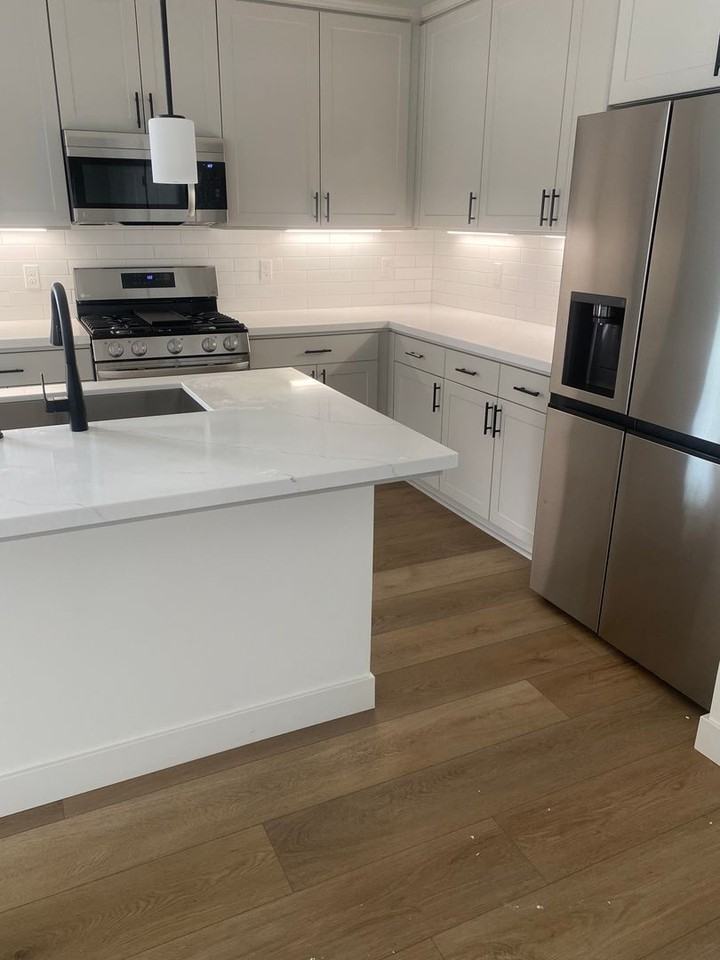 1138 Tiburon Way - Photo 2 of 31