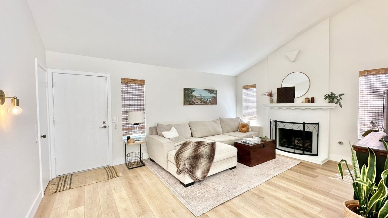 3568 Papaya Way - Photo 2 of 39