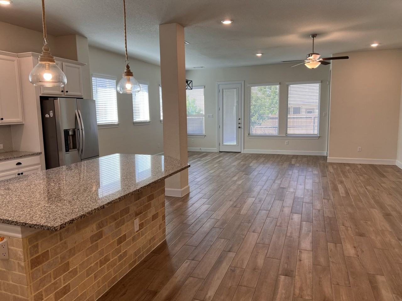 10215 High Noon Dr - Photo 4 of 50