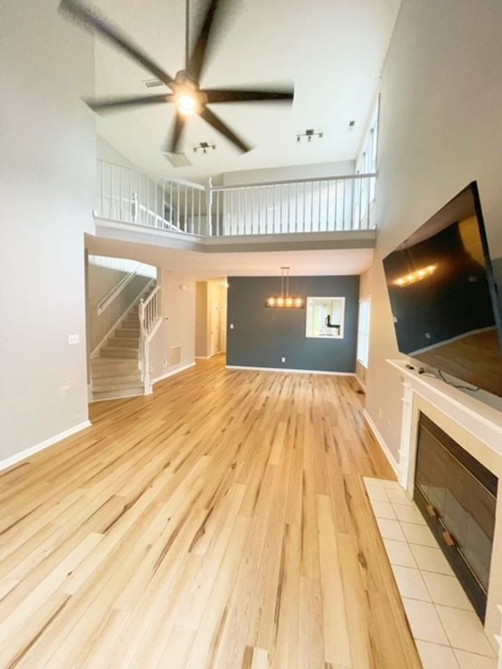 1624 Nesfield Pl - Photo 6 of 20