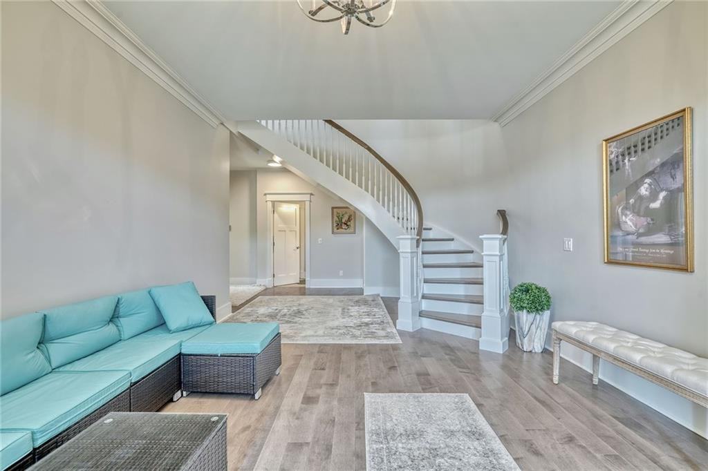 1 Terrace Dr - Photo 3 of 26