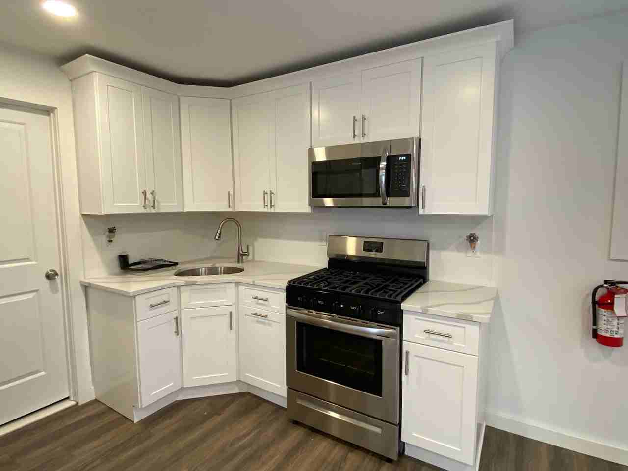 41B Paul St - Photo 3 of 11