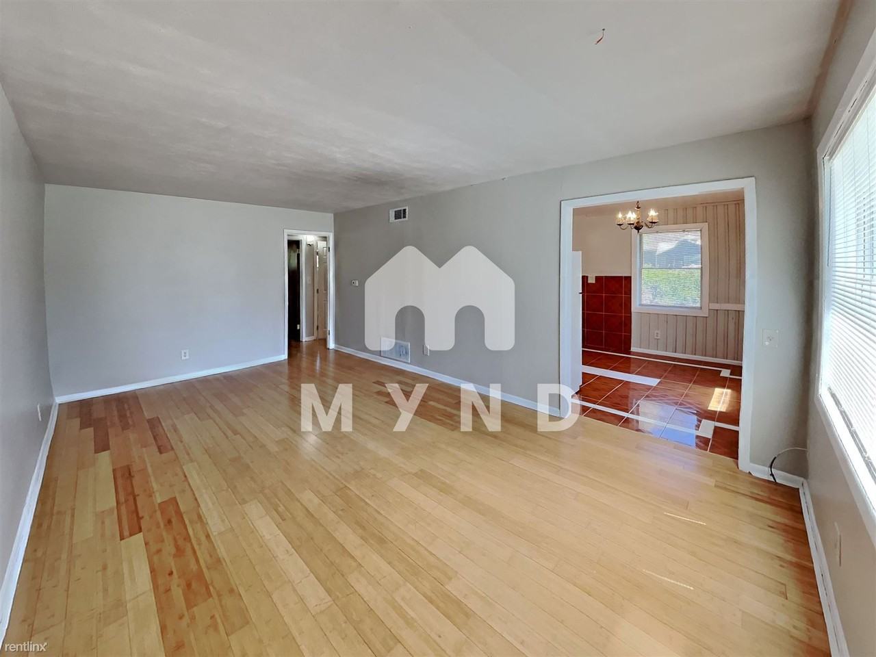 730 Hill St - Photo 2 of 10