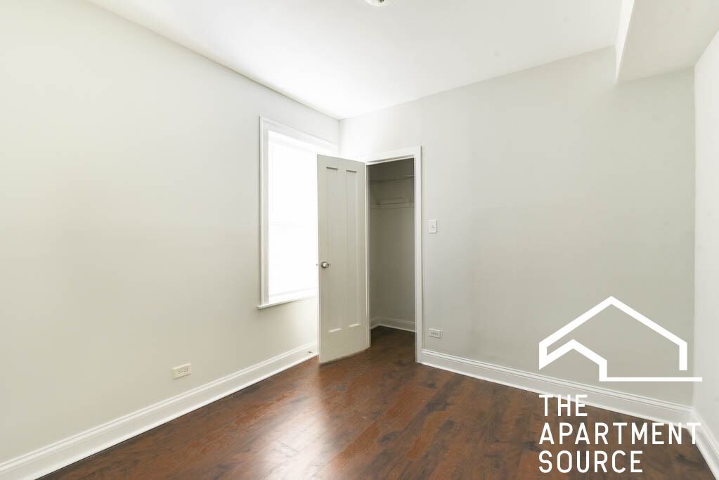 4876 W Armitage Ave #1R - Photo 7 of 12