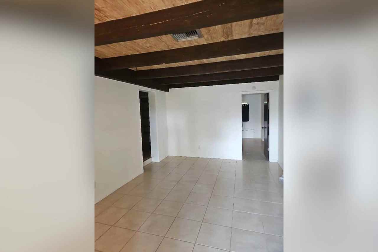 3223 Broadway - Photo 3 of 9