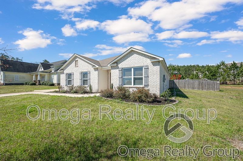 11479 Walden Trce - Photo 2 of 33