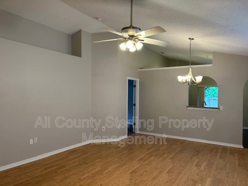 158 Gleason Cv - Photo 4 of 14