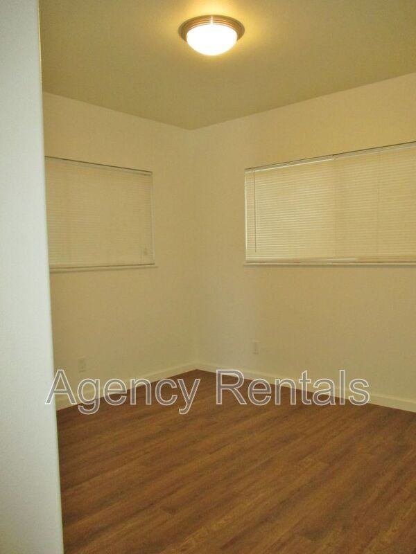 1129 1st Ave - Photo 6 of 7