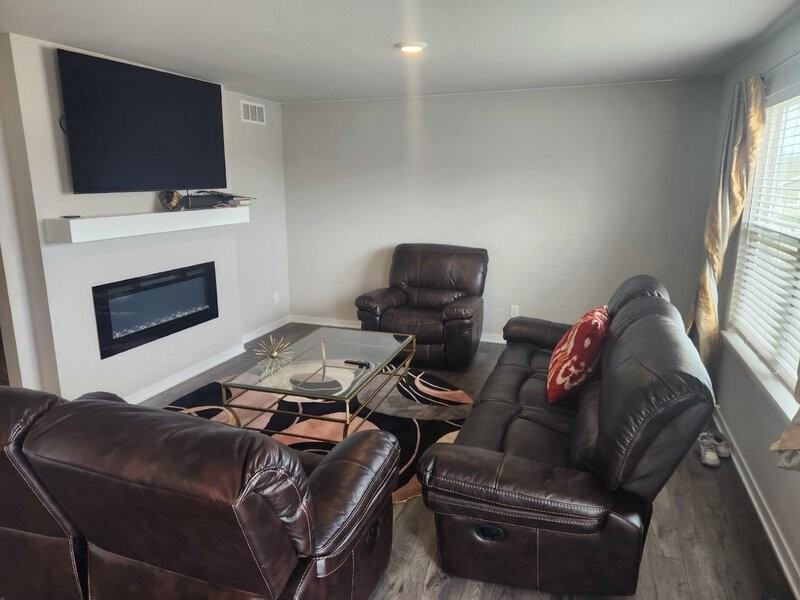 4175 Cheyenne Ct - Photo 6 of 29