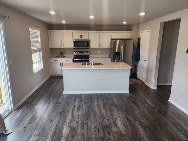 4175 Cheyenne Ct - Photo 7 of 29