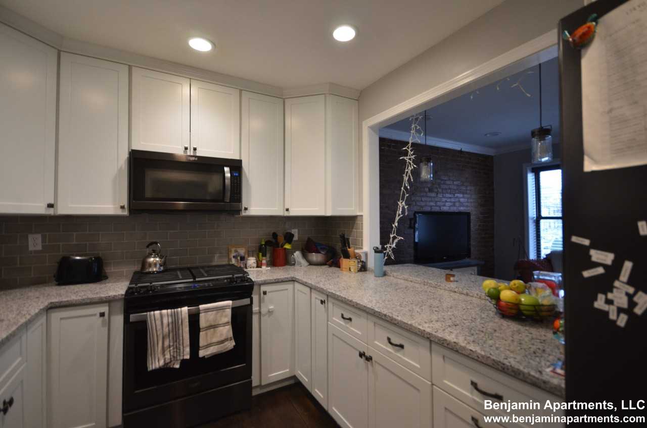 Florida St. & Mallet St #2 - Photo 2 of 26