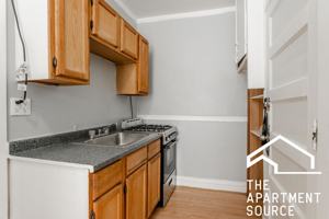 featured image of 3267 W Wrightwood Ave #1Y