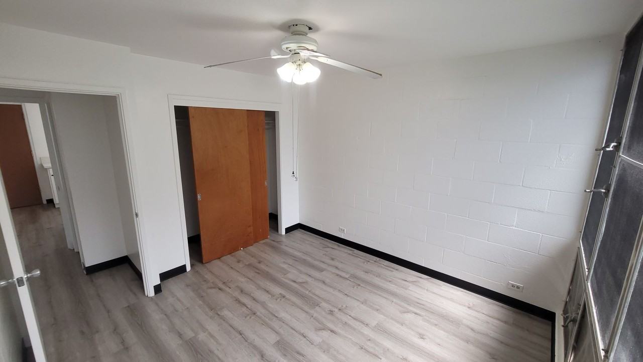 1515 Kewalo St #301 - Photo 7 of 11