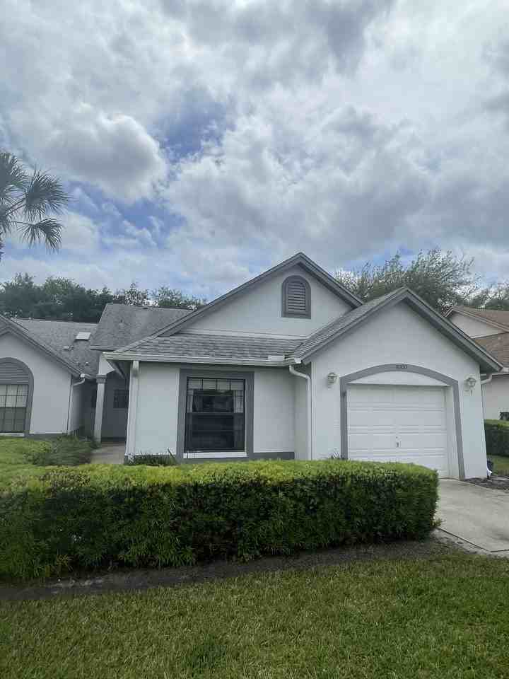 9200 Turnberry Ct - Photo 2 of 20