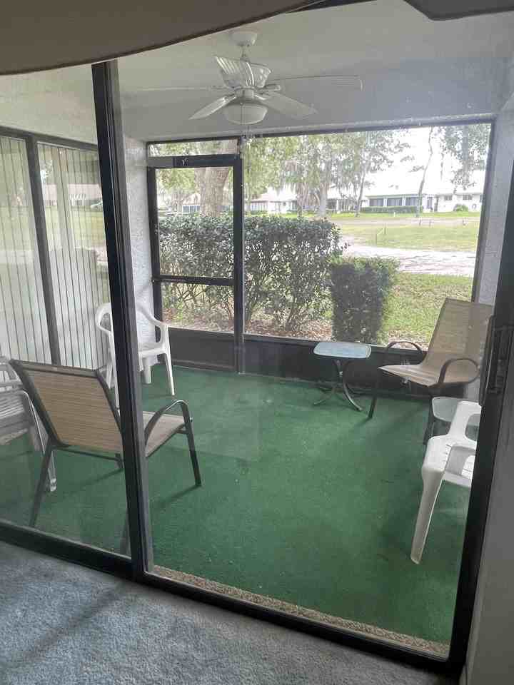 9200 Turnberry Ct - Photo 3 of 20