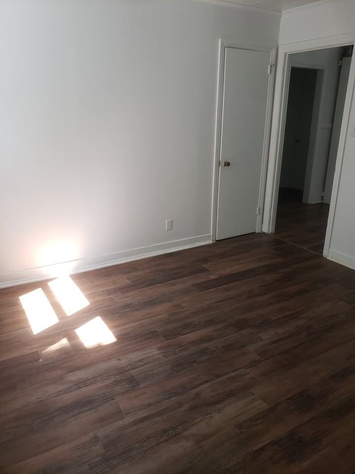 703 Sykes Ave - Photo 7 of 17