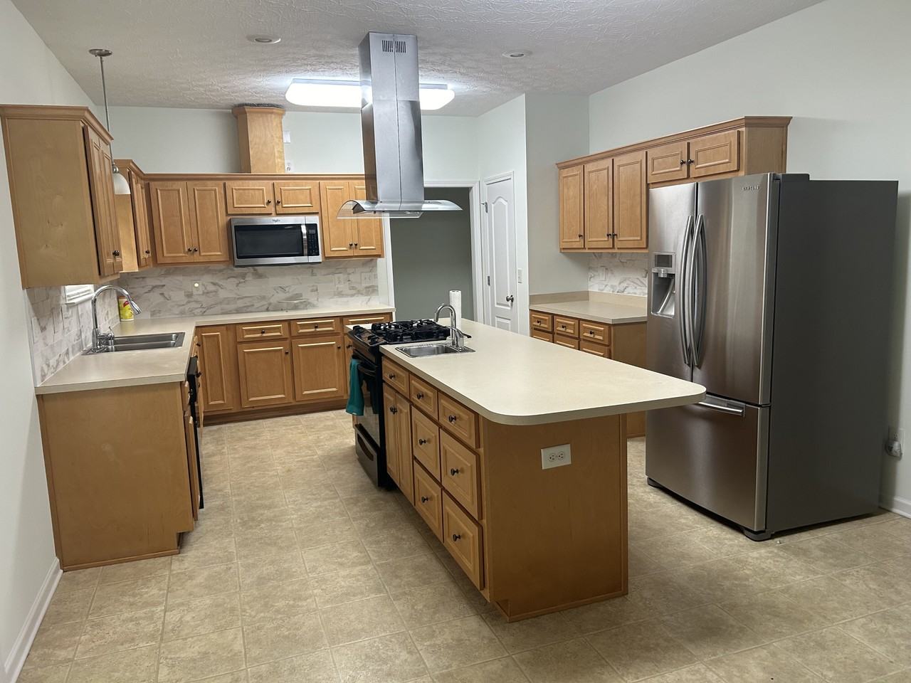 4613 English Ivy Dr - Photo 2 of 11