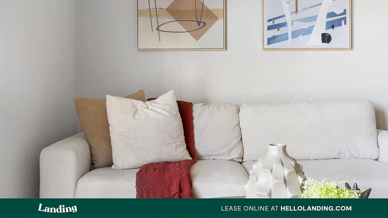 2745 Westpointe Dr - Photo 7 of 50