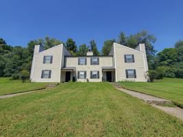 featured image of 105 Kingsbury Ct