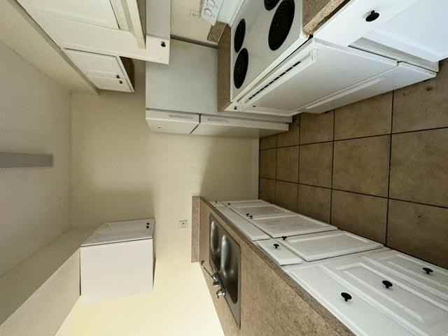 1588 South St - Photo 2 of 8