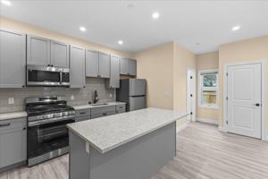 featured image of 86 N Winooski Ave