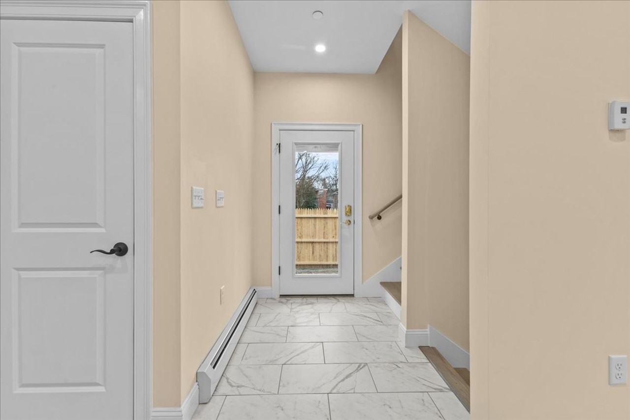 86-88 North Winooski Ave - Photo 6 of 50