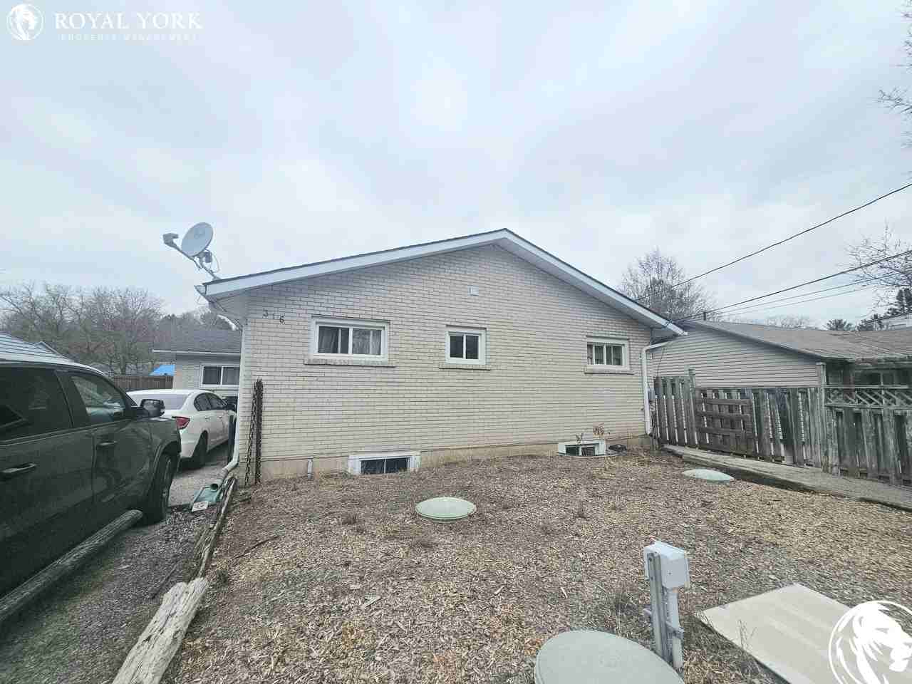 2-316 Shanty Bay Road, Barrie, Ontario L4M 1E7 - Photo 2 of 15