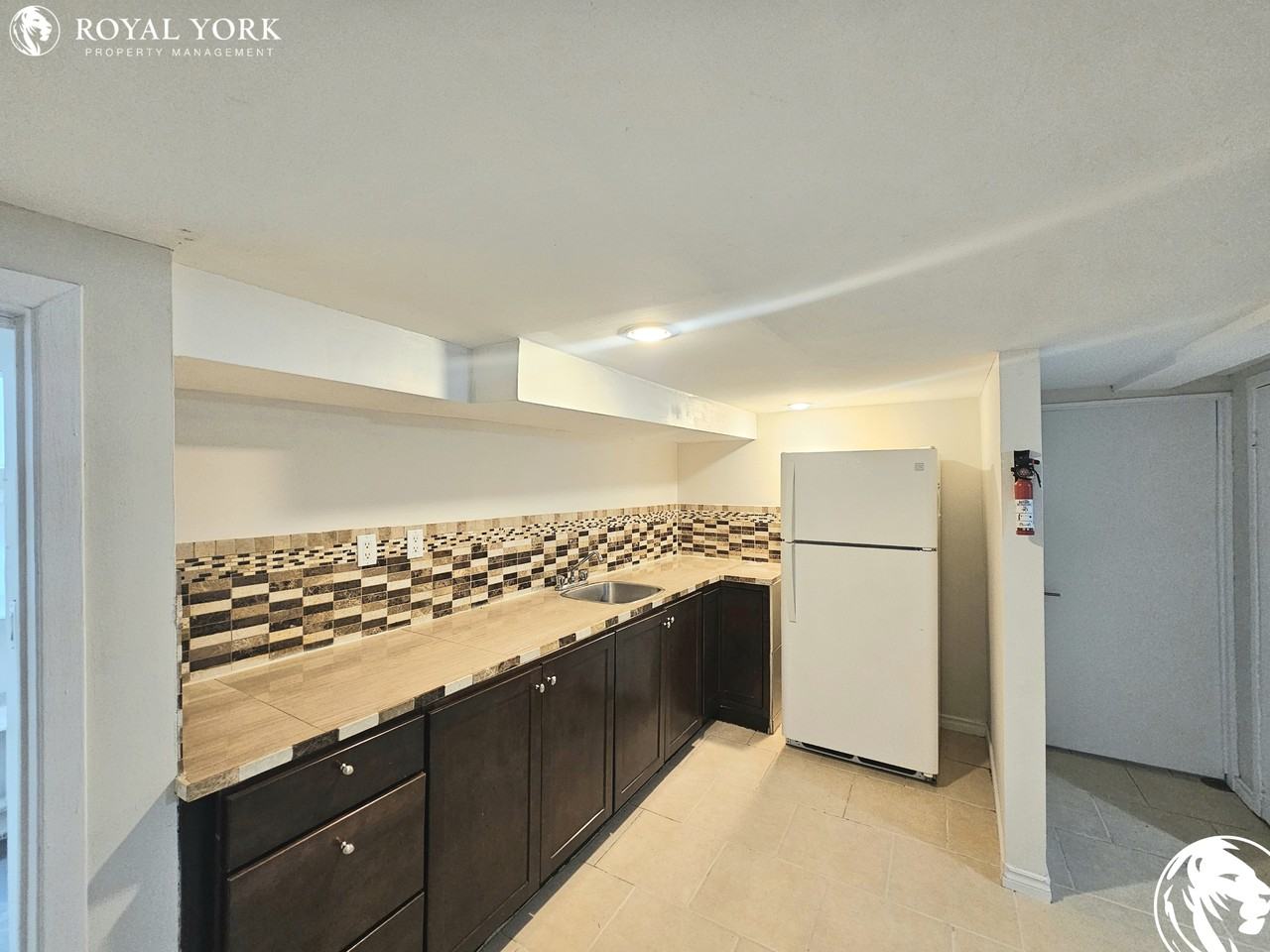 2-316 Shanty Bay Road, Barrie, Ontario L4M 1E7 - Photo 3 of 15