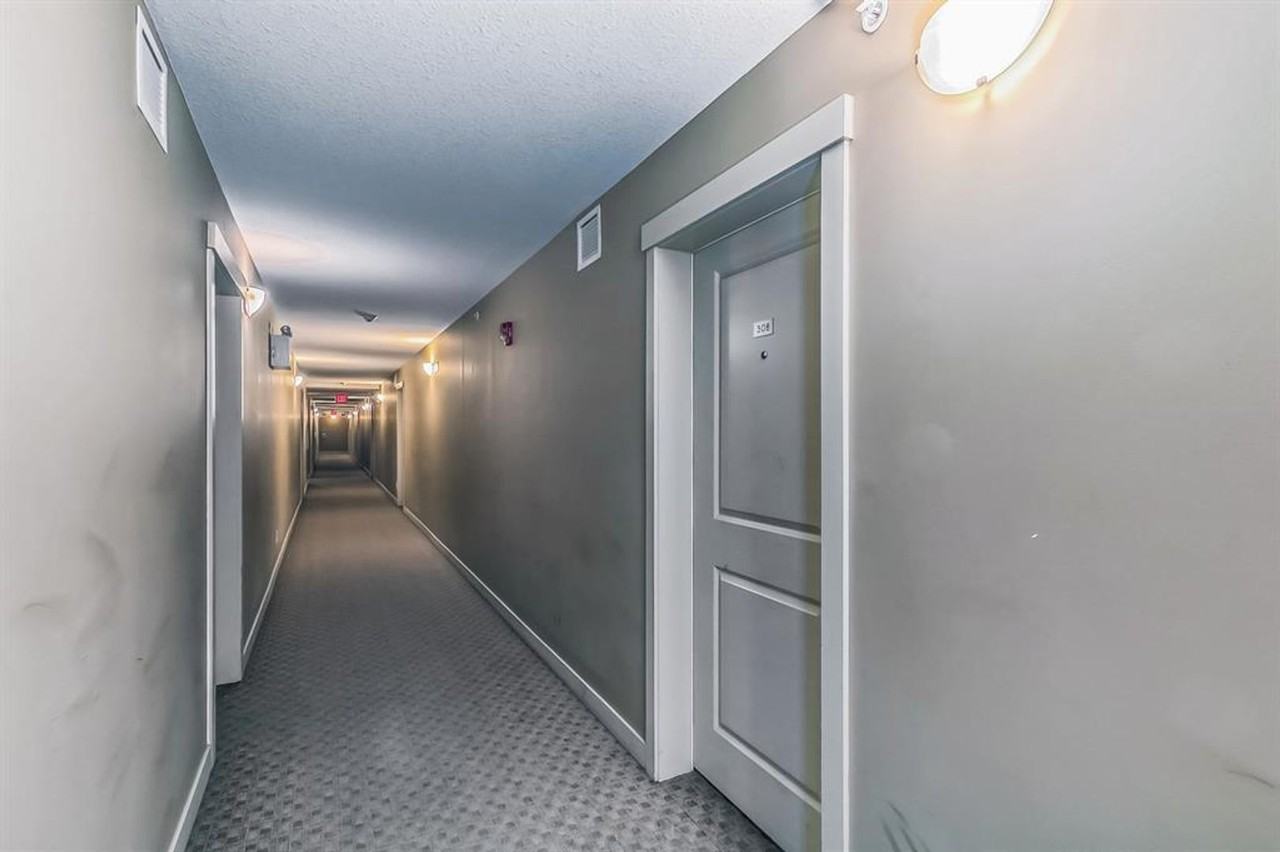 308 15 Saddlestone Way NE - Photo 3 of 15