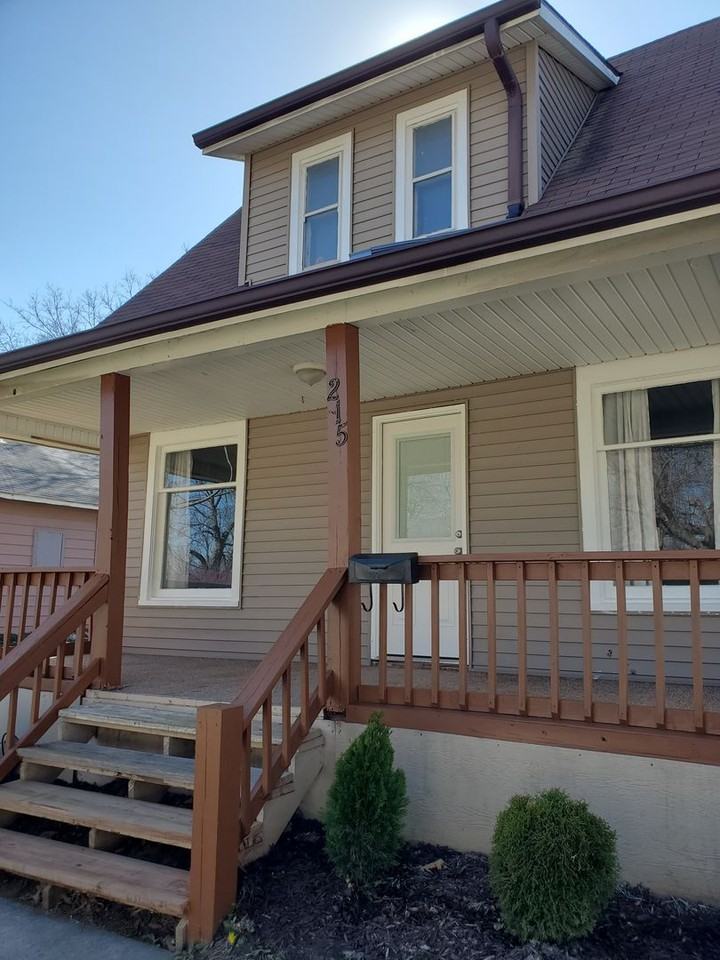 215 Lincoln Ave - Photo 3 of 38