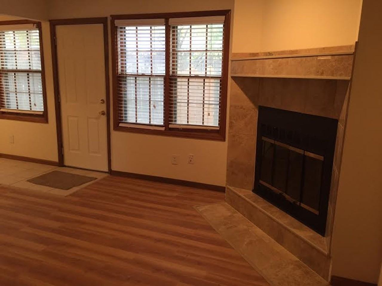 3011 Bainbridge Cir - Photo 5 of 18