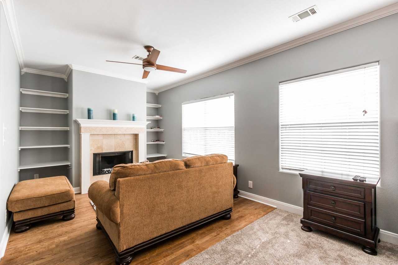 901 W Mary Street - Photo 6 of 50