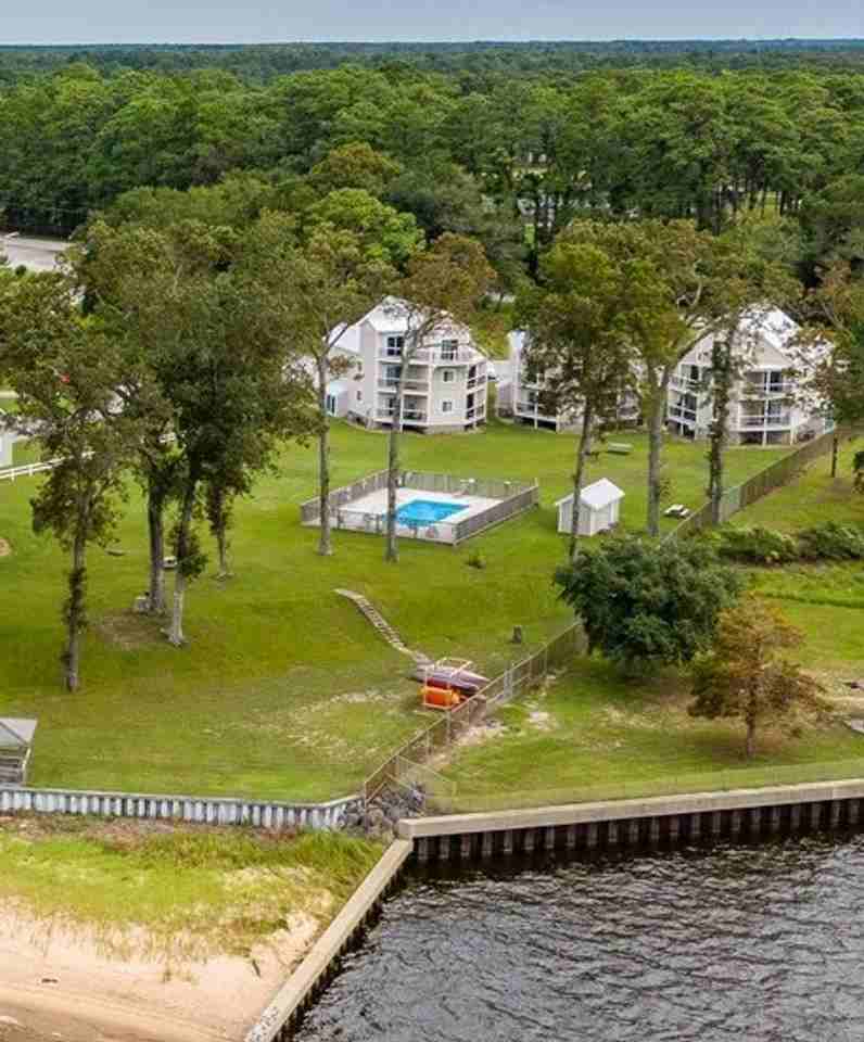 89 Country Club Dr #C5 - Photo 2 of 14