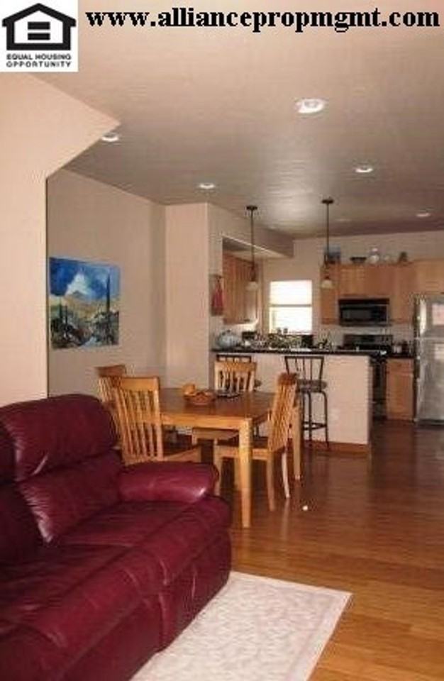 3345 N 27th Ave #35 - Photo 6 of 11