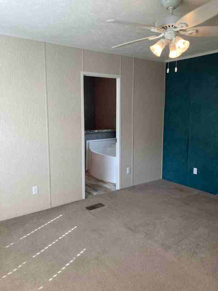 1007 Alexandria Rd Sw - Photo 6 of 12