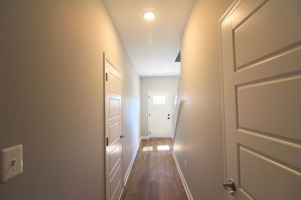 2888 Belgian Dr - Photo 4 of 36